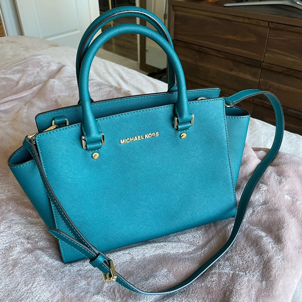 Michael Kors Selma Satchel